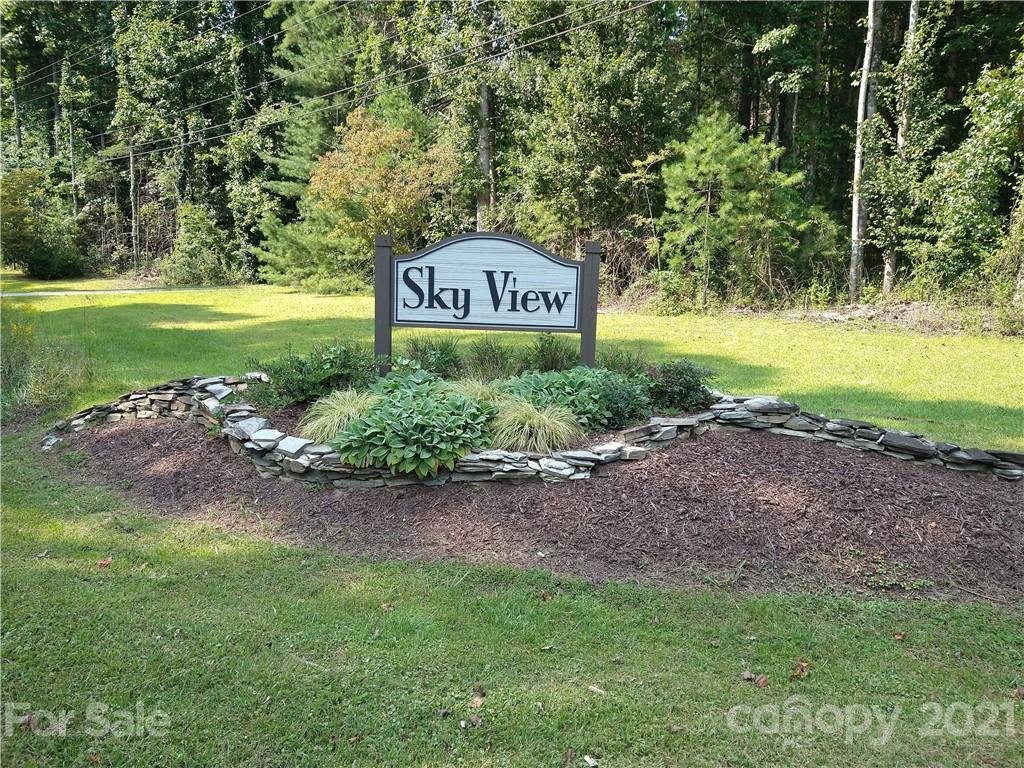 Property image 1 at 99999 Viewcrest Drive, Hendersonville, NC 28739