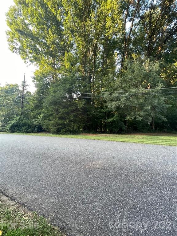 Property image 1 at 321 S Toria Drive, Statesville, NC 28625