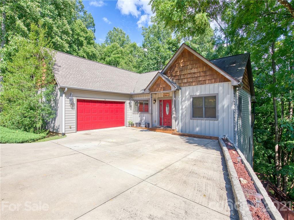 Property image 1 at 80 Constitution Avenue, Waynesville, NC 28785