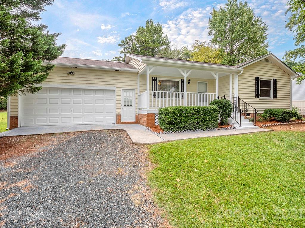 2208 Indian Cross Trail