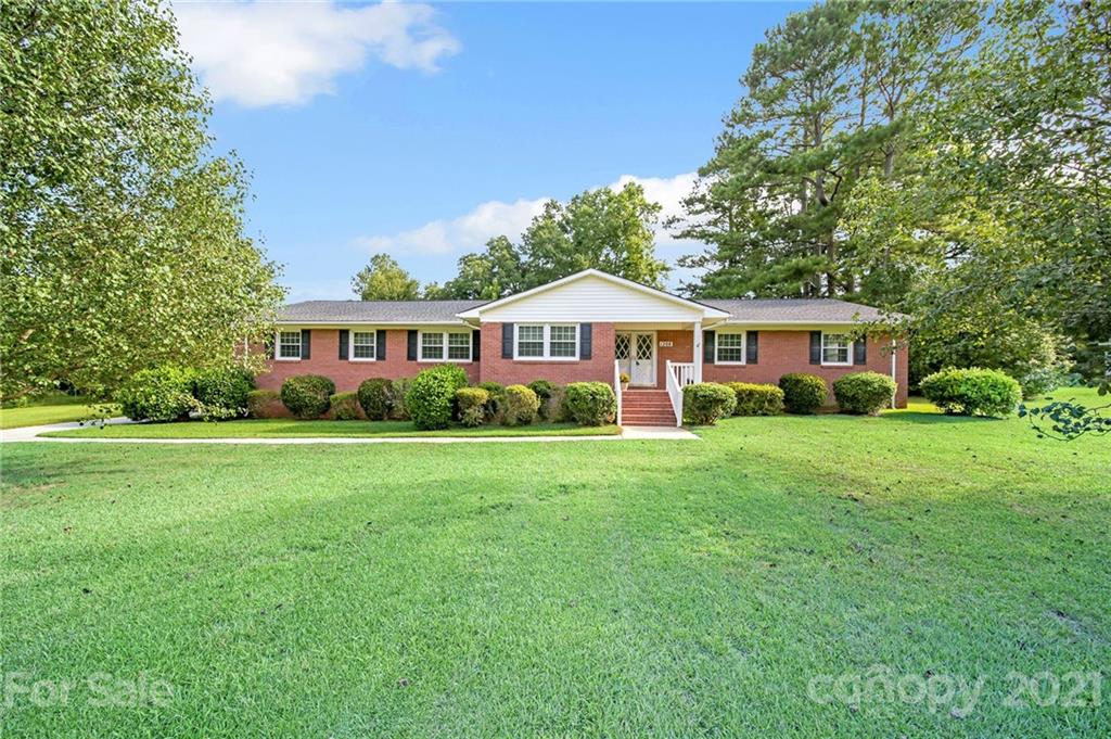 1208 Crestfield Drive