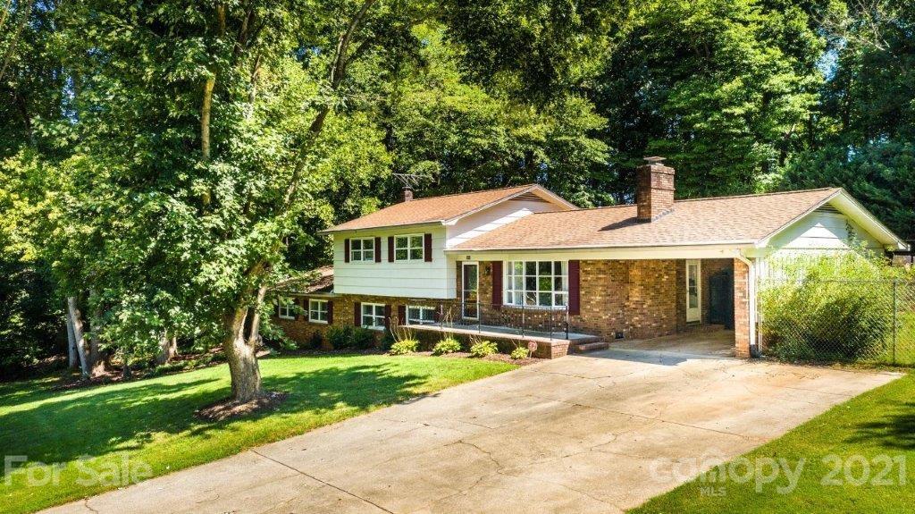 Property image 1 at 304 Parlier Avenue, Conover, NC 28613