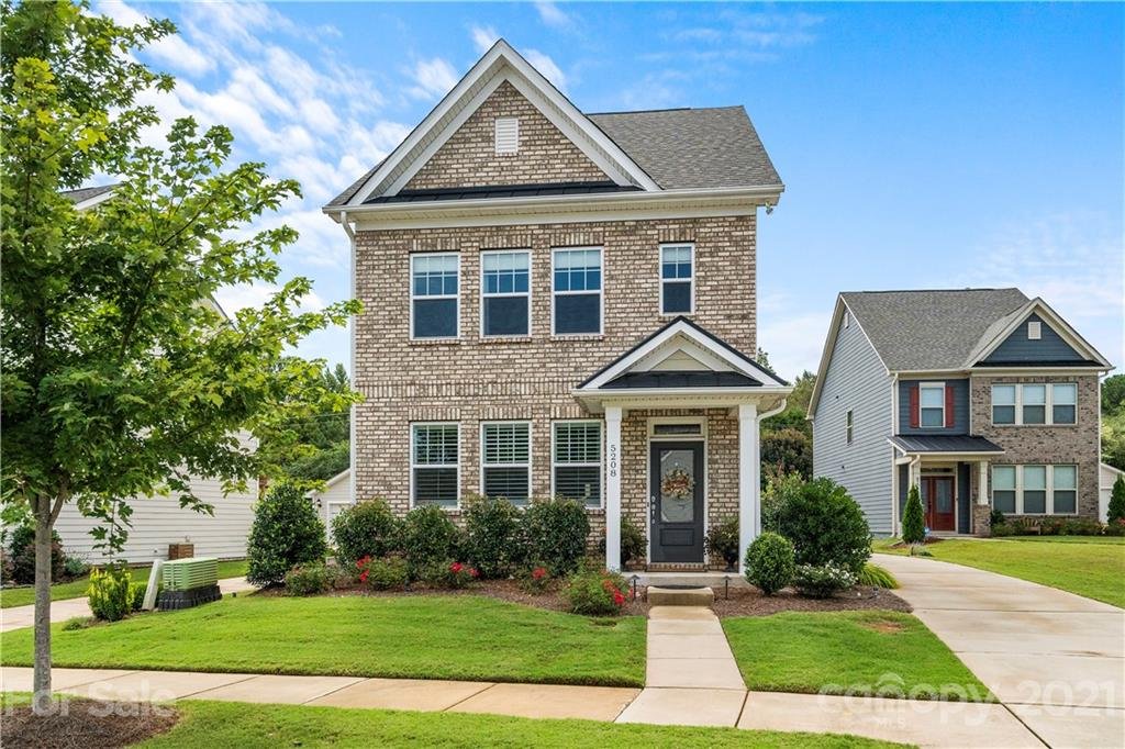 Property image 1 at 5208 Irving Drive, Charlotte, NC 28216