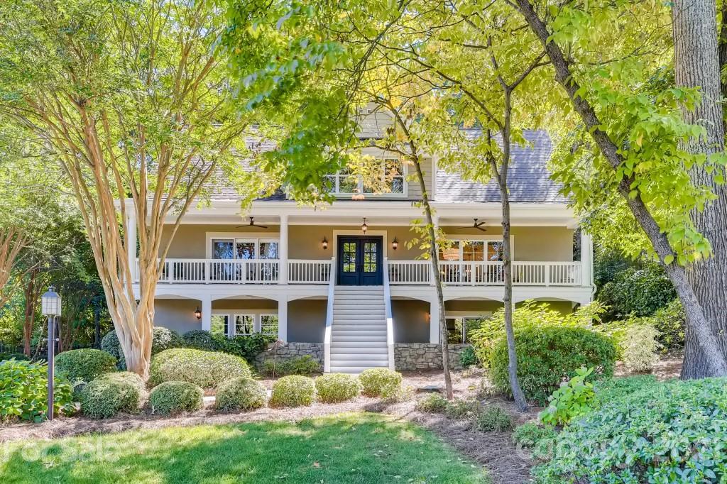 19032 Mountainview Drive