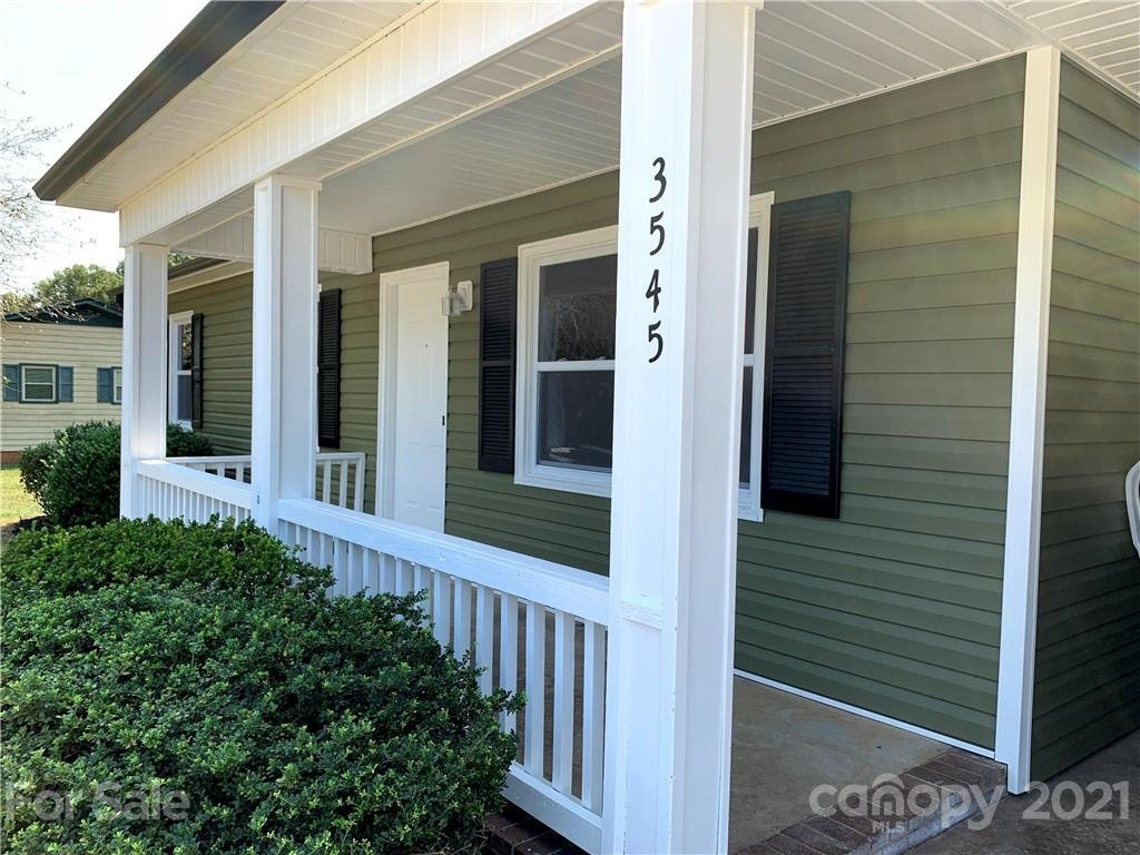 Property image 1 at 3545 Yorkland Drive, Hickory, NC 28601