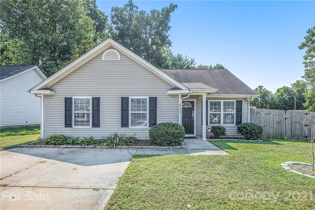 Property image 1 at 4745 Palm Breeze Lane, Charlotte, NC 28208