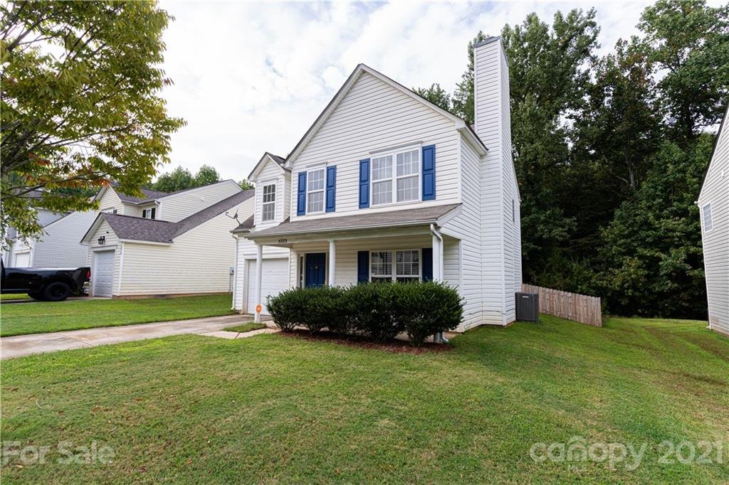 Property image 1 at 5223 Grass Ridge Drive, Charlotte, NC 28216