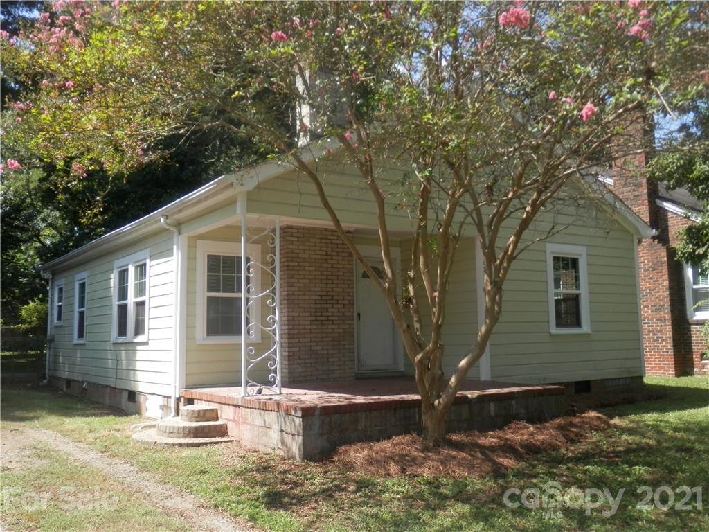 Property image 1 at 3116 Commonwealth Avenue, Charlotte, NC 28205