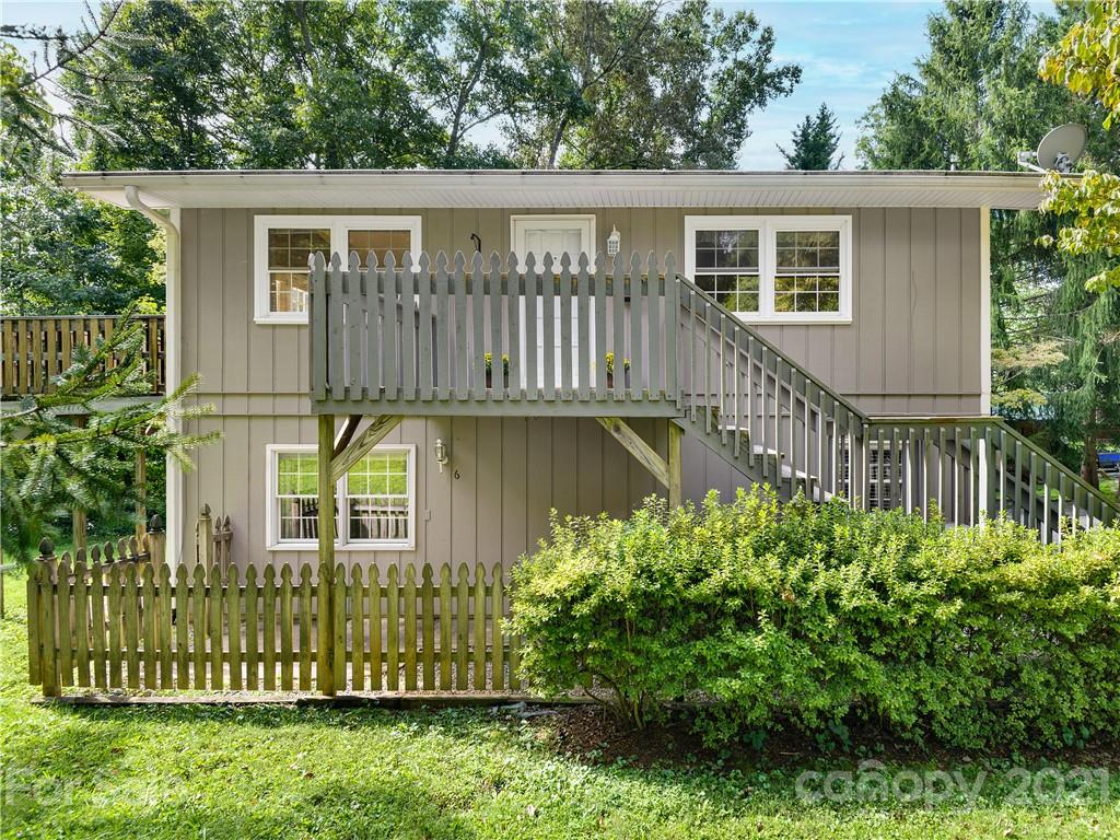 Property image 1 at 6 Independence Boulevard, Asheville, NC 28805
