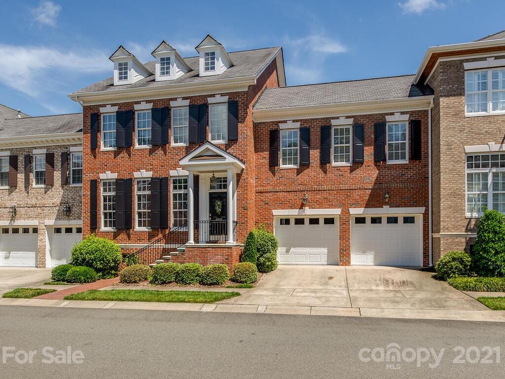 Property image 1 at 6510 Wakehurst Road, Charlotte, NC 28226