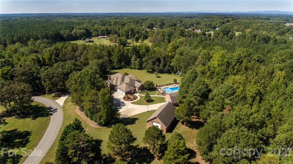 Property image 1 at 130 Lucky Strike Drive, Kings Mountain, NC 28086