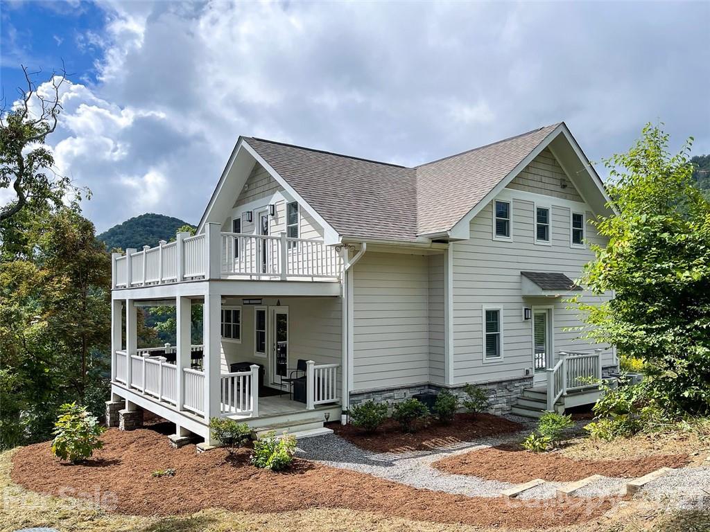 Property image 1 at 11 Lila Lane, Clyde, NC 28721