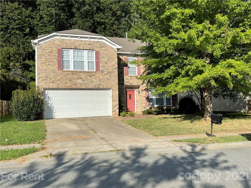 Property image 1 at 3227 Deshler Morris Lane, Charlotte, NC 28216