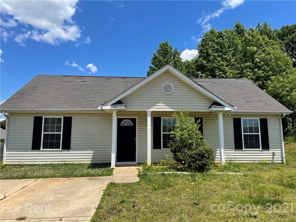 Property image 1 at 621 Mistral Way, Charlotte, NC 28208