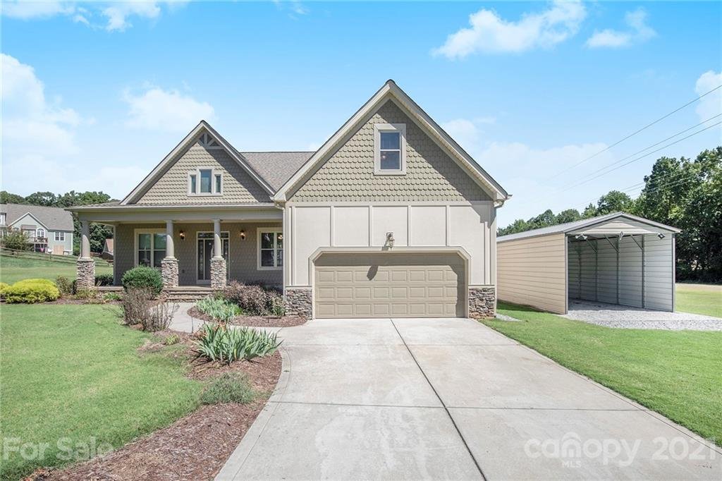 Property image 1 at 100 Sheep Path Drive, Mooresville, NC 28115