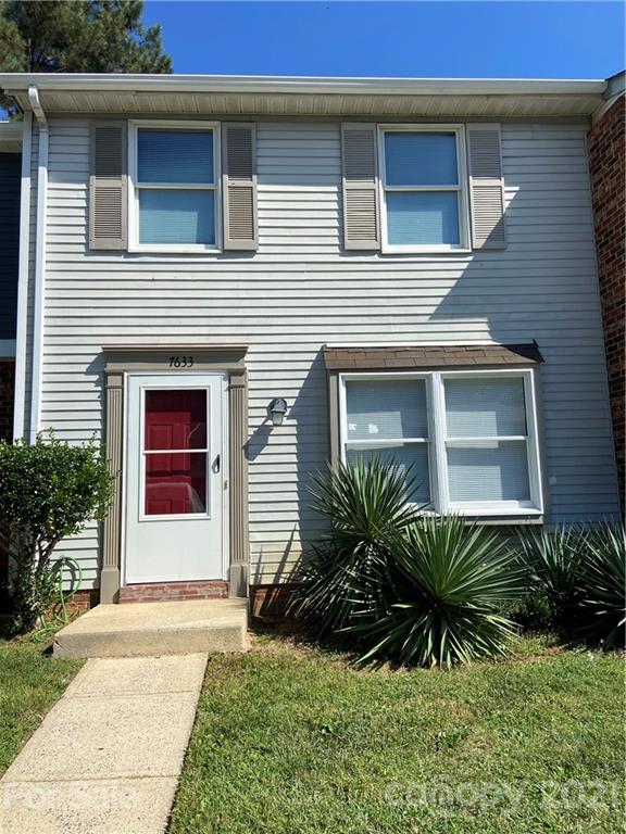 Property image 1 at 7633 Holly Grove Court, Charlotte, NC 28227