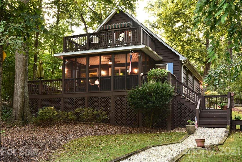 Property image 1 at 714 Springwood Drive, Mount Gilead, NC 27306