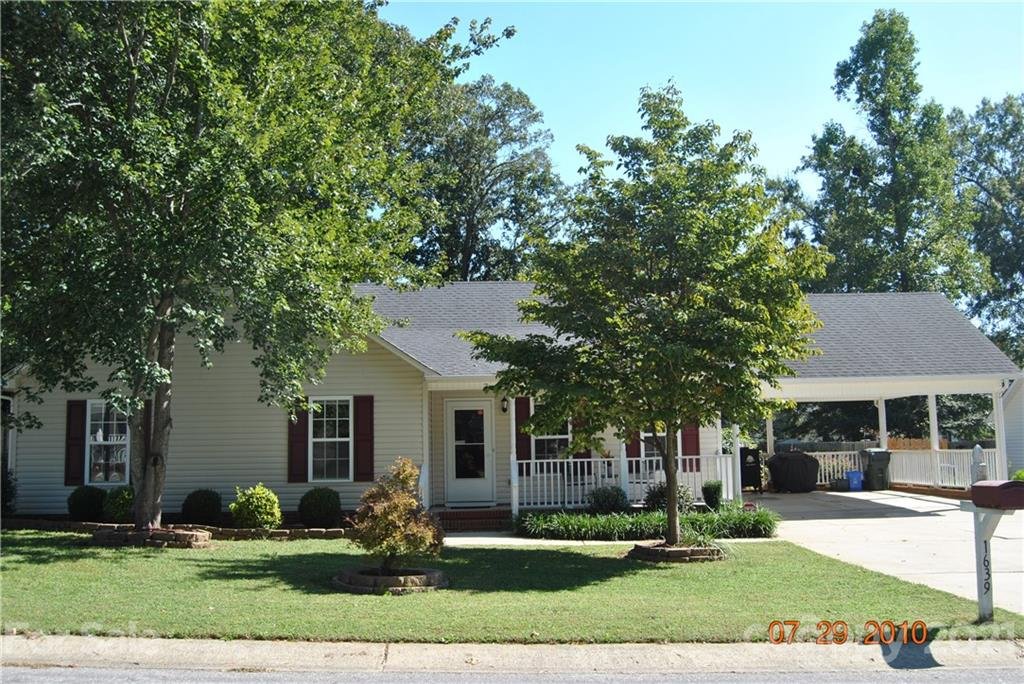 Property image 1 at 1639 Gresham Court, Rock Hill, SC 29732