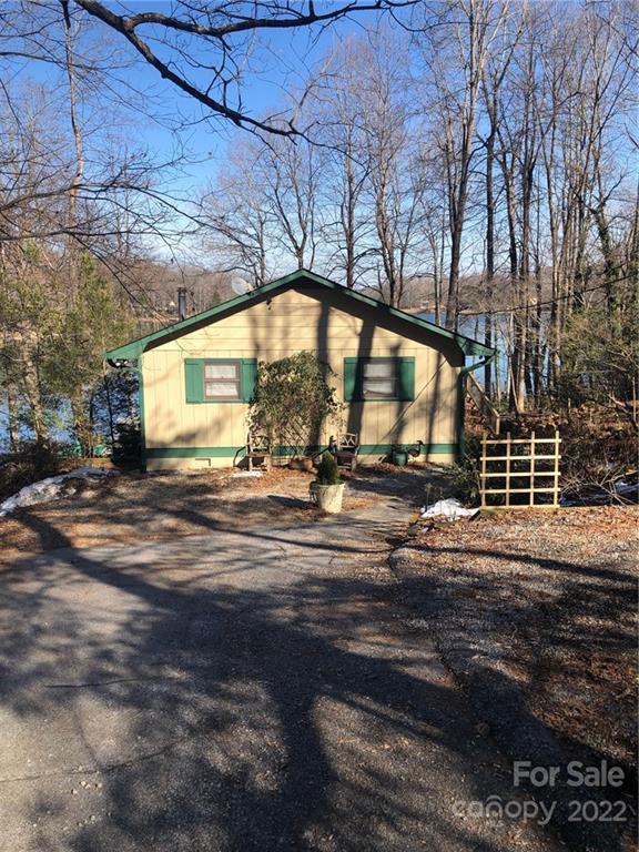 Property image 1 at 609 Haven Drive, Saluda, NC 28773