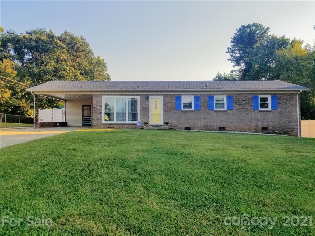 Property image 1 at 2628 32nd Avenue, Hickory, NC 28601