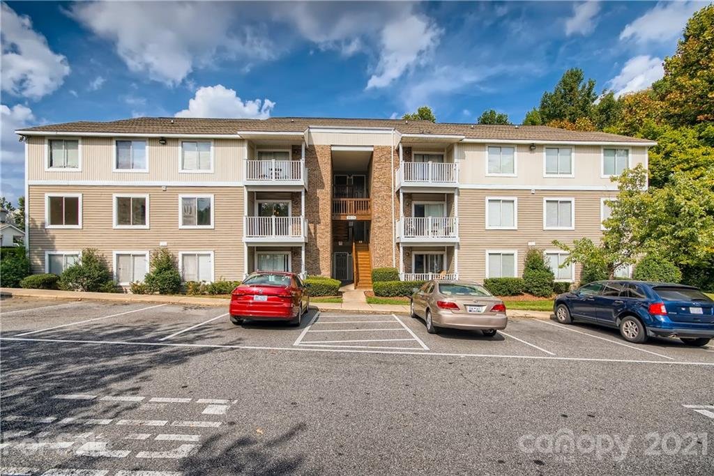 9519 University Terrace Drive