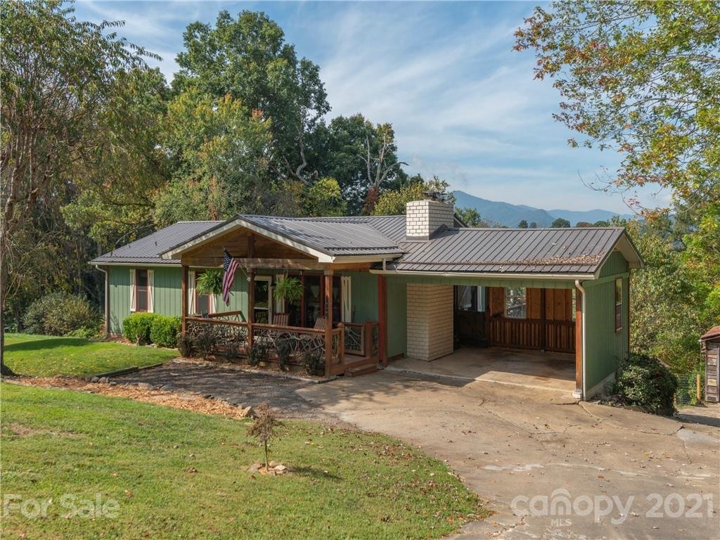 Property image 1 at 142 Acorn Lane, Clyde, NC 28721