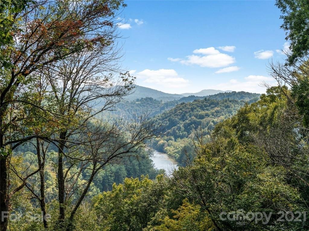 Property image 1 at 386 Old Log Road, Green Mountain, NC 28740
