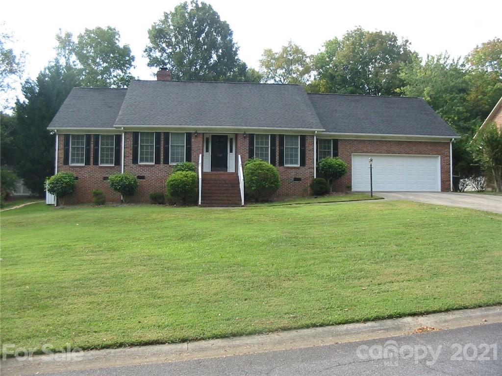 1439 Woodhurst Drive