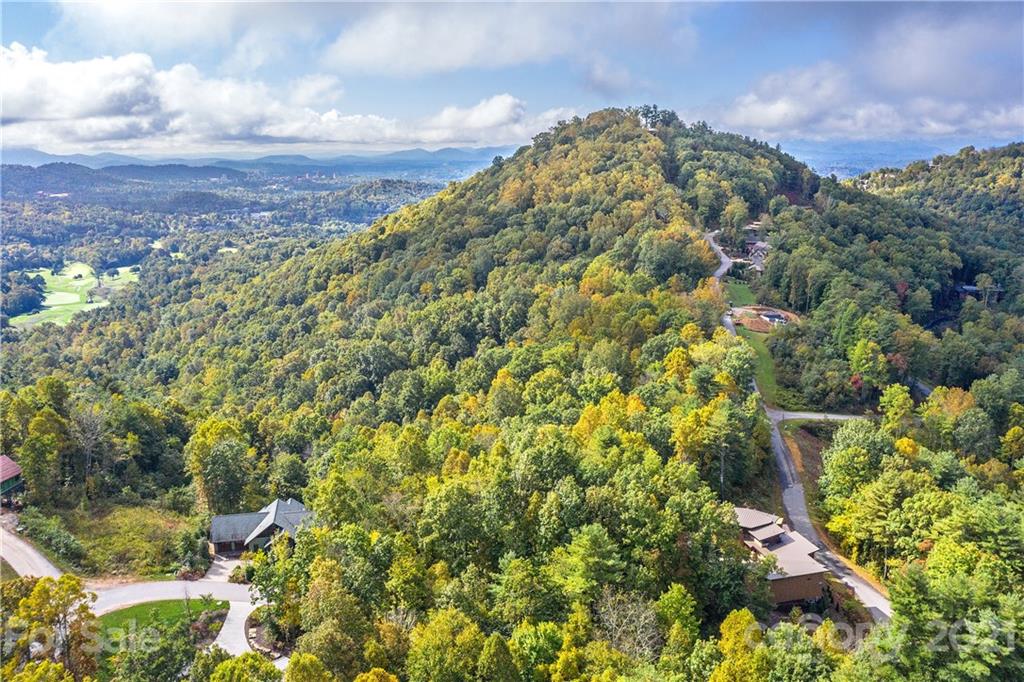 Property image 1 at 14 Villa Nova Drive, Asheville, NC 28804