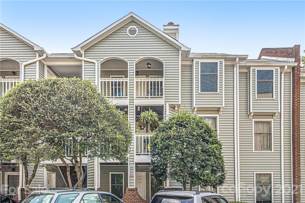 Property image 1 at 430 Queens Road, Charlotte, NC 28207