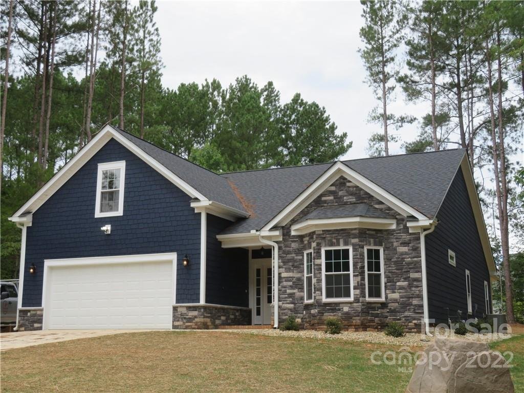 Property image 1 at 640 Sunset Pointe Drive, Salisbury, NC 28146