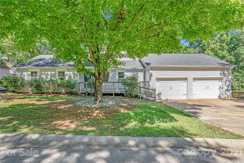 Property image 1 at 4118 Marquesas Avenue, Fort Mill, SC 29708