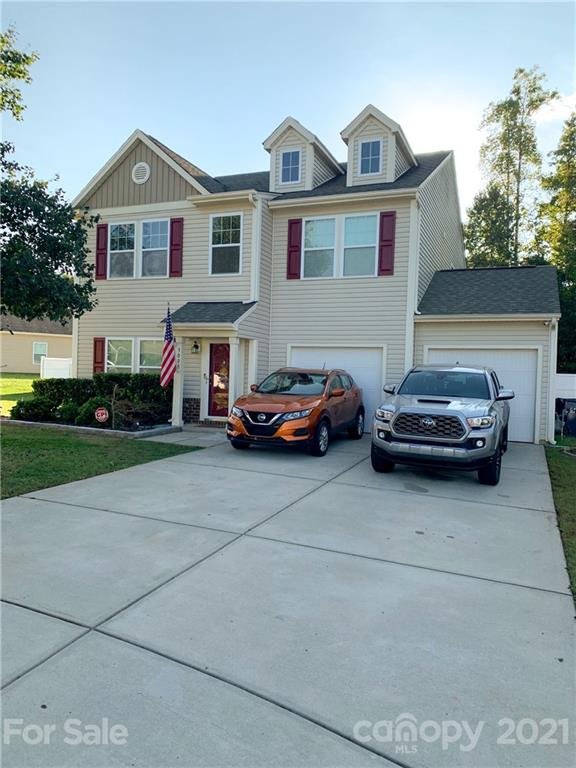 Property image 1 at 3008 Mallard Duck Court, Mount Holly, NC 28120