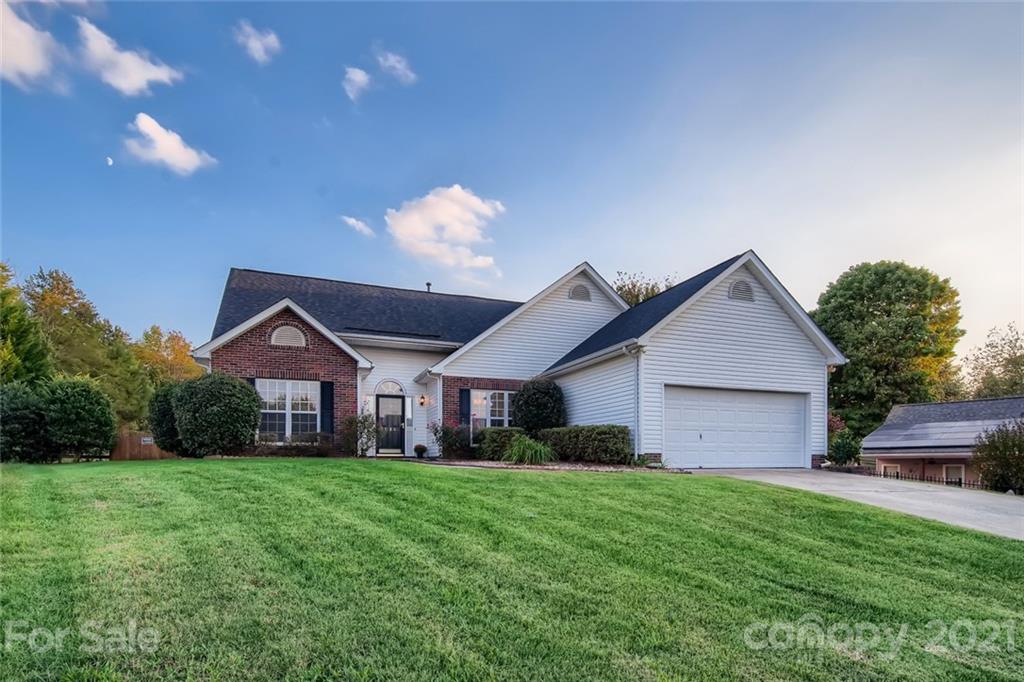 Property image 1 at 5686 Berry Ridge Drive, Harrisburg, NC 28075