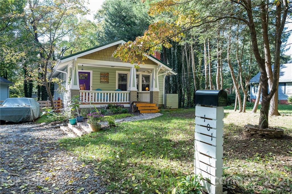 Property image 1 at 101 Trotter Place, Asheville, NC 28806