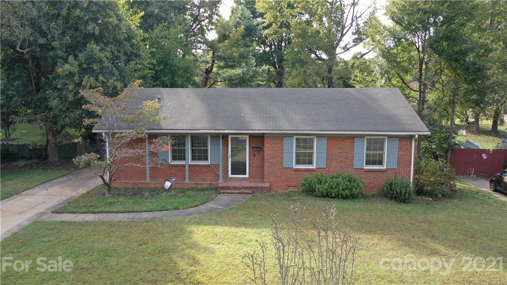 Property image 1 at 2232 Briargrove Drive, Charlotte, NC 28215