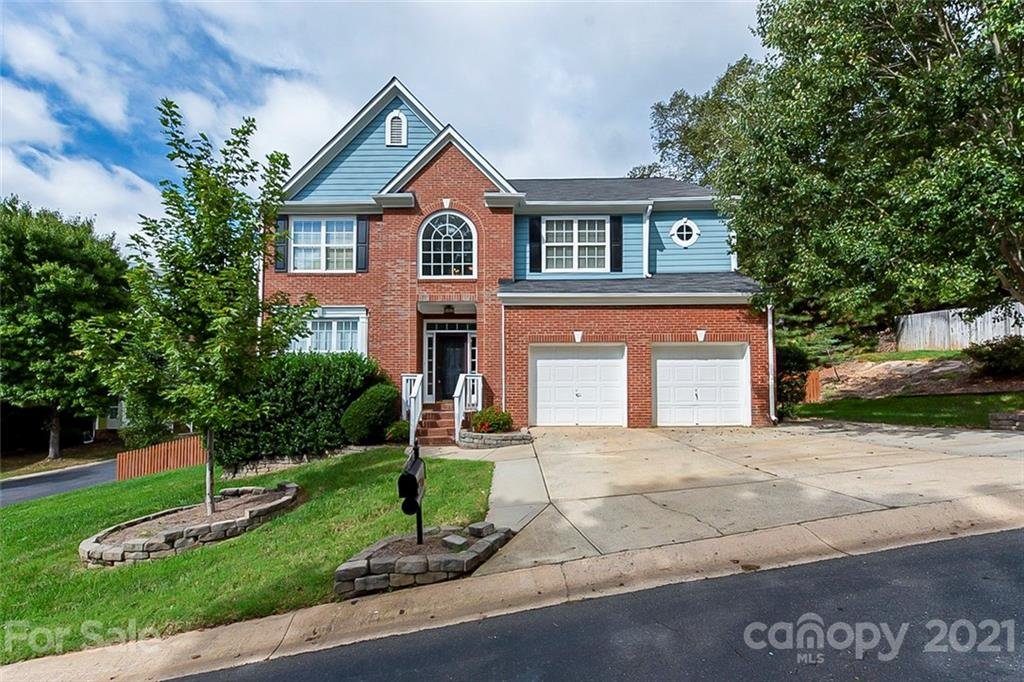 13808 Kings Carriage Lane