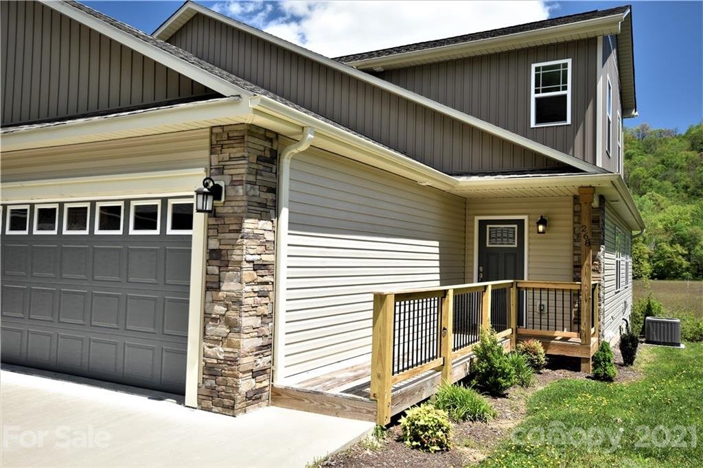 Property image 1 at 212 February Lane, Waynesville, NC 28785