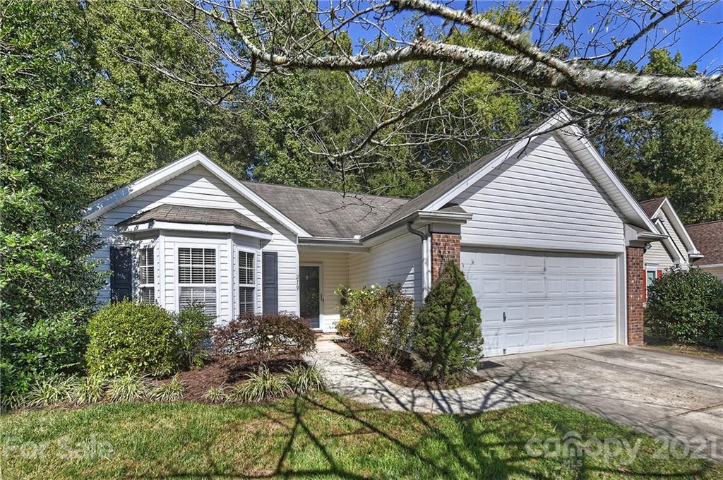 Property image 1 at 219 Woodlynn Drive, Charlotte, NC 28214