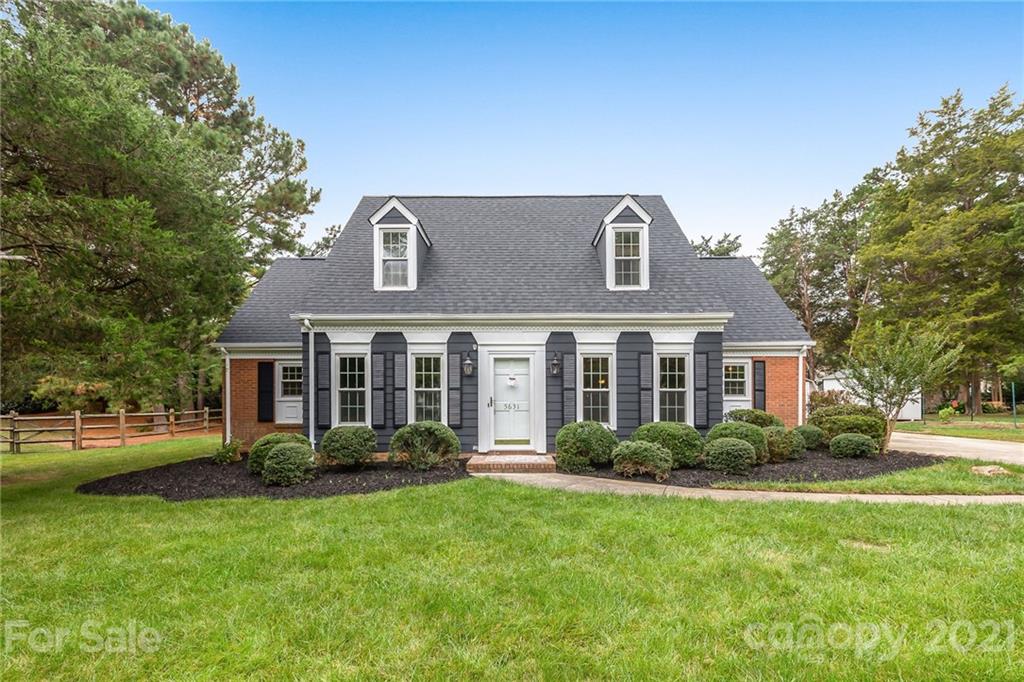 5631 Roundhouse Lane