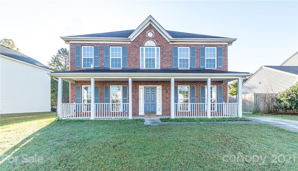 Property image 1 at 410 Winding Canyon Drive, Charlotte, NC 28214