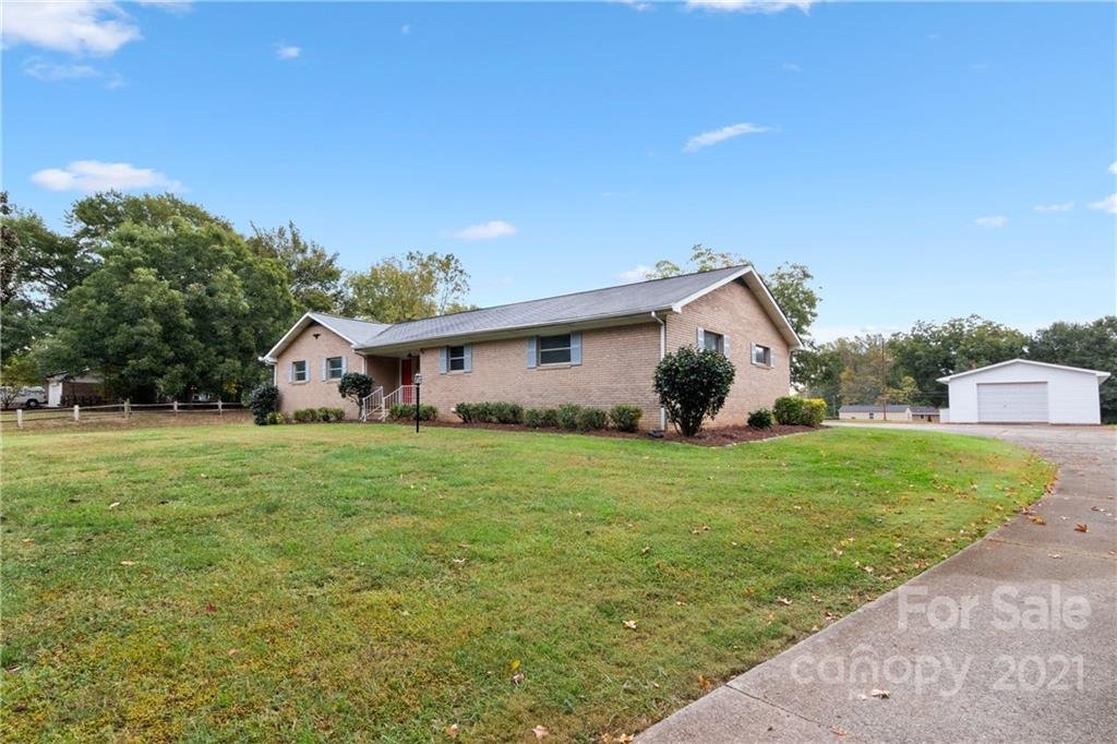 Property image 1 at 431 Gold Hill Road, Fort Mill, SC 29715