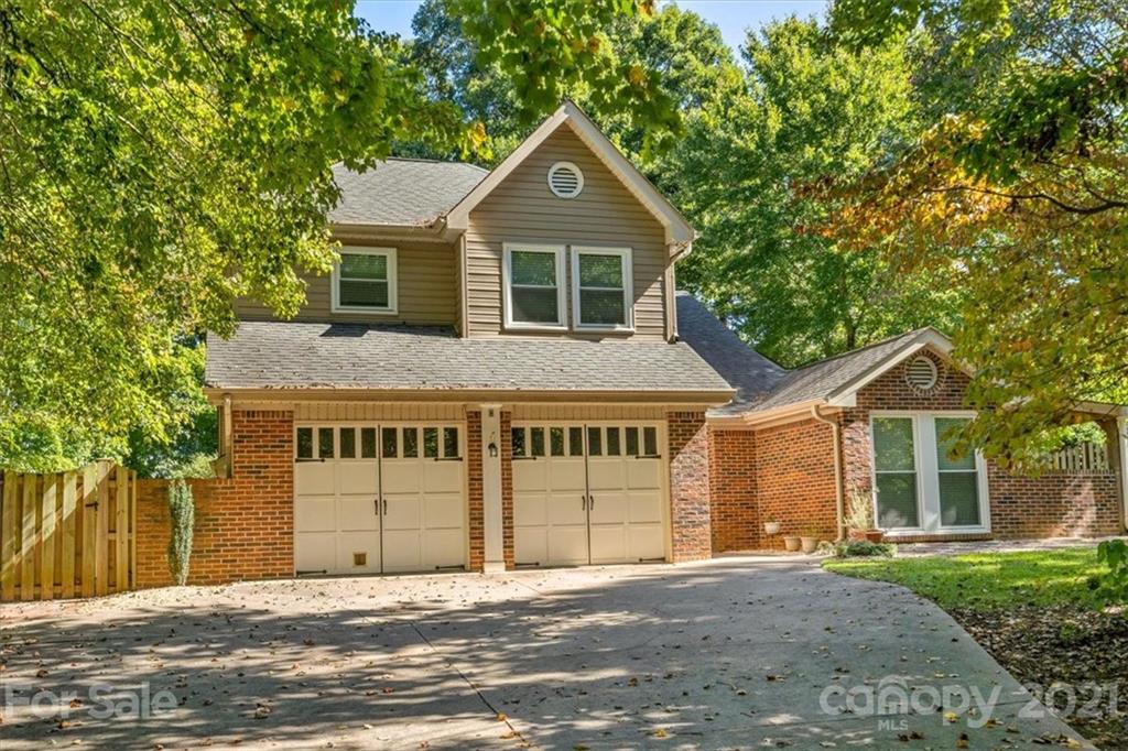 Property image 1 at 7134 Forest Hills Drive, Denver, NC 28037