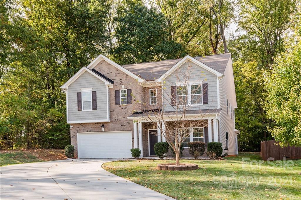 Property image 1 at 7207 Barefoot Forest Drive, Charlotte, NC 28269
