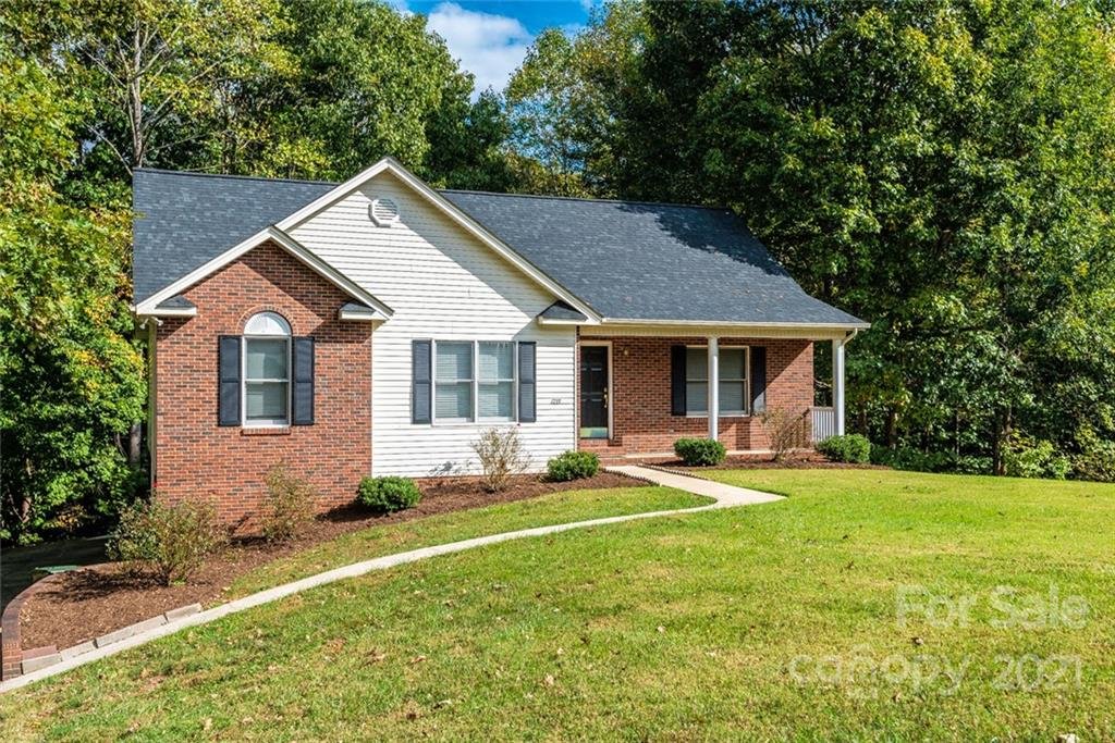 Property image 1 at 1733 7th Street Lane, Hickory, NC 28602