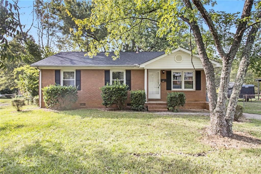 Property image 1 at 4643 Pineleaf Drive, Charlotte, NC 28269