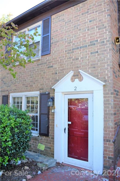 Property image 1 at 921 Nottingham Drive, Gastonia, NC 28054