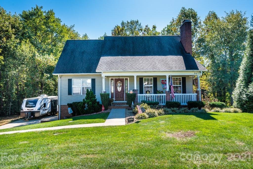 Property image 1 at 1002 4th Street, Conover, NC 28613