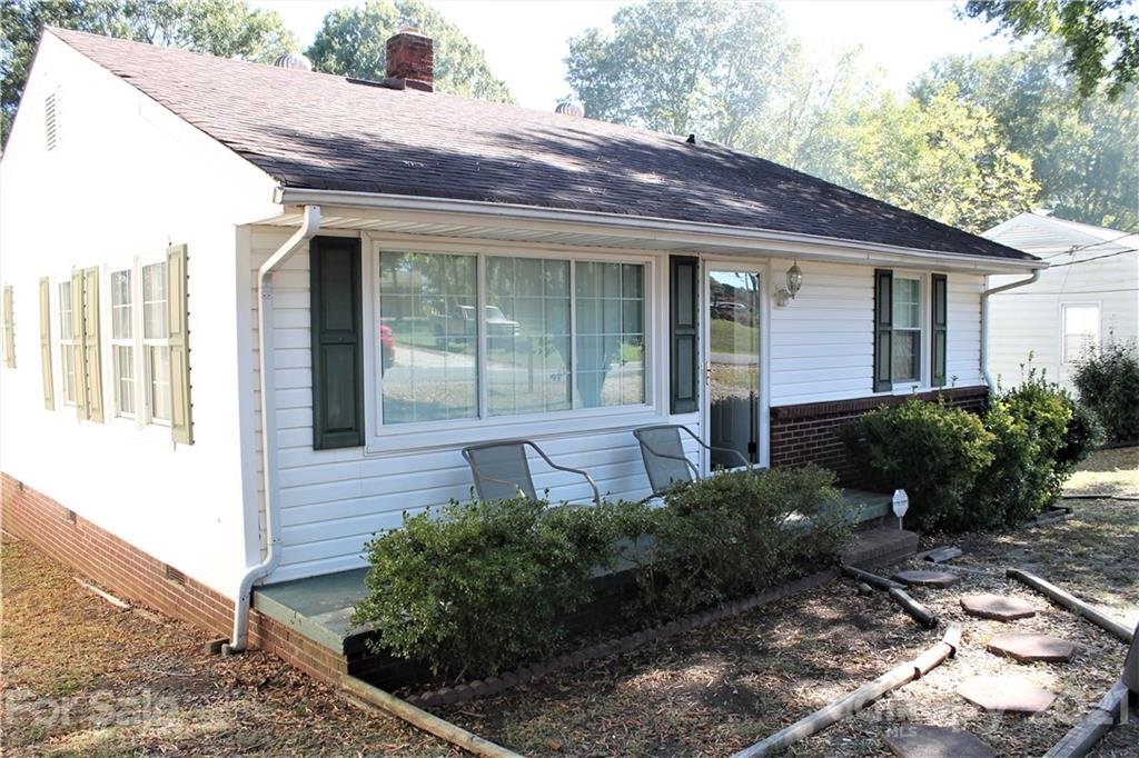 Property image 1 at 1828 Findlay Street, Gastonia, NC 28052