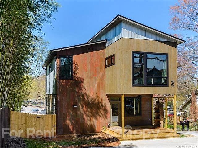 Property image 1 at 44 Druid Drive, Asheville, NC 28806
